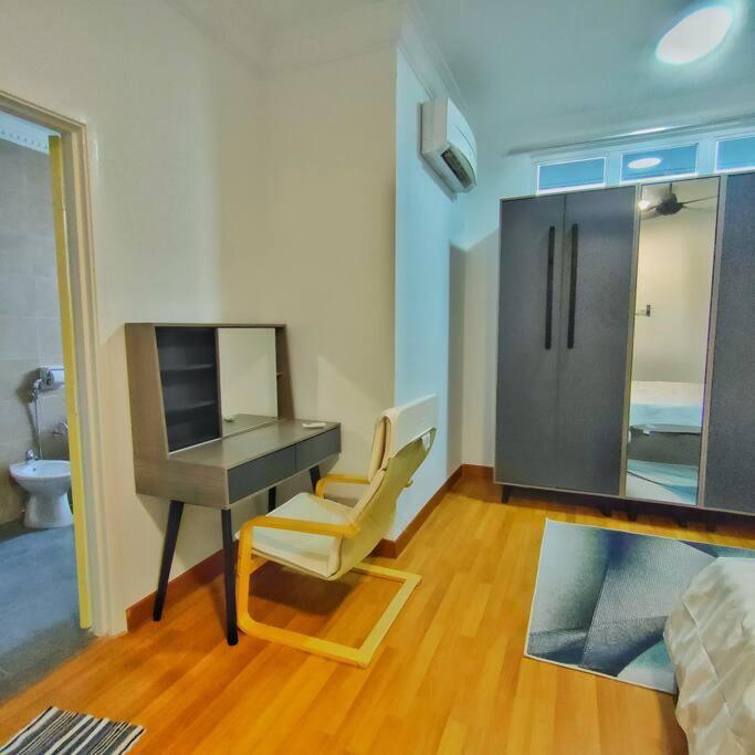 3 Storey Swimming Pool&projector House Setia Alam